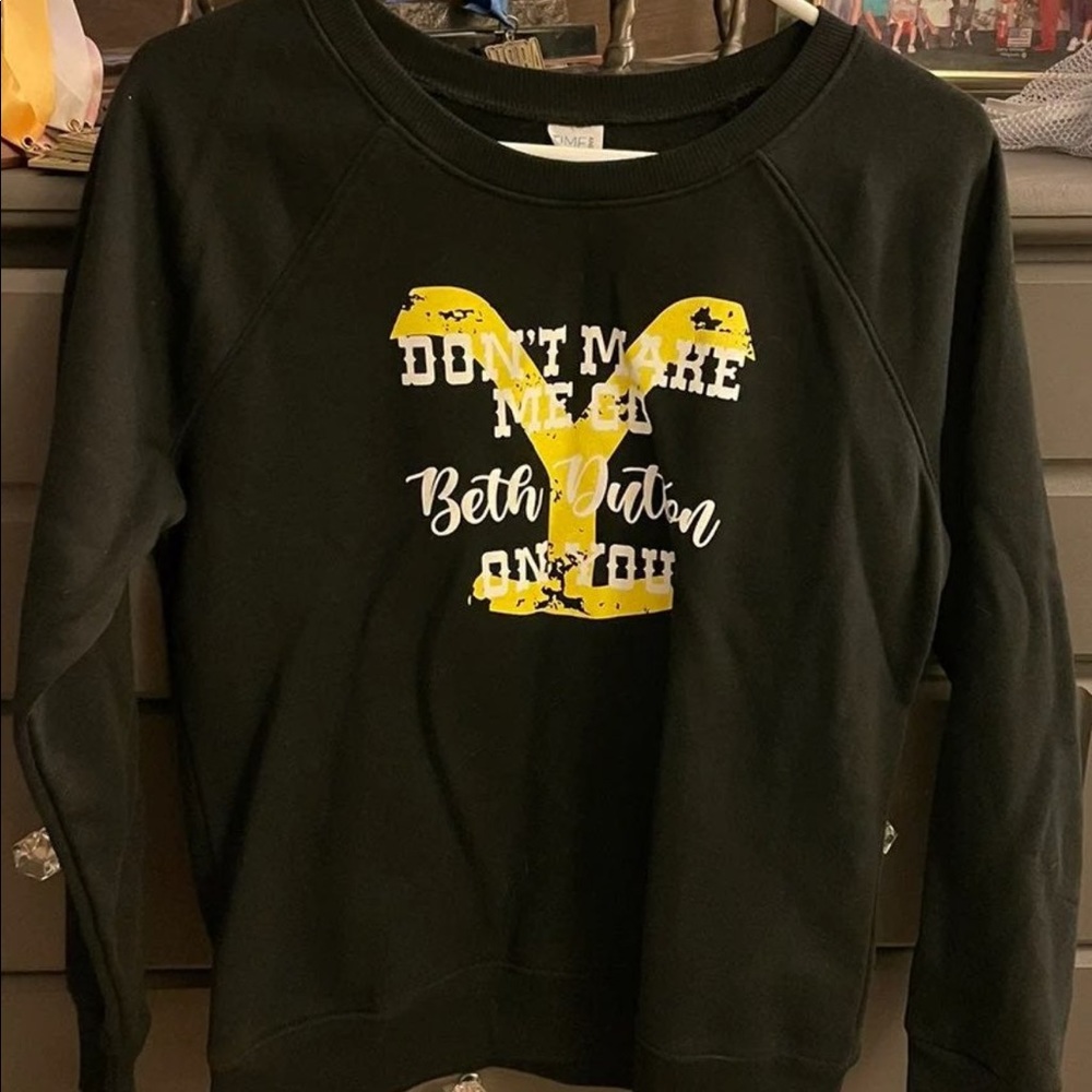 Yellowstone sweatshirt